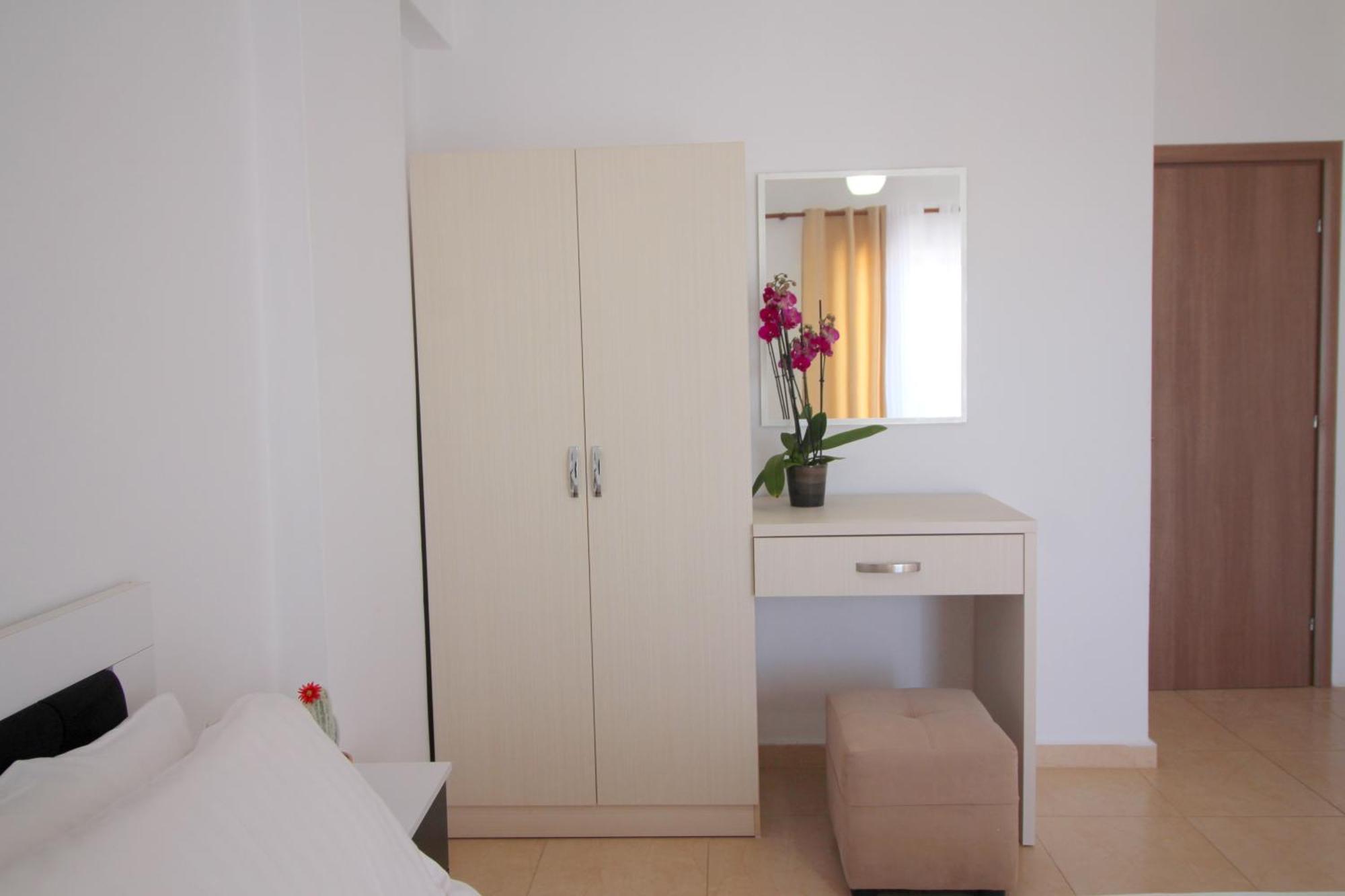 Afrimi Relax Apartments Saranda Kültér fotó